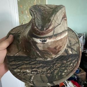 Large Paramount Outdoors Camo Hat 